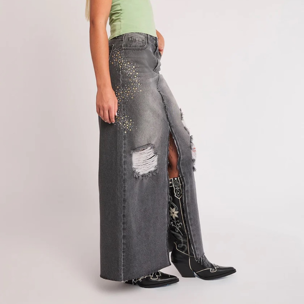 🔥Cascade - Front Slit Maxi Skirt *NEW